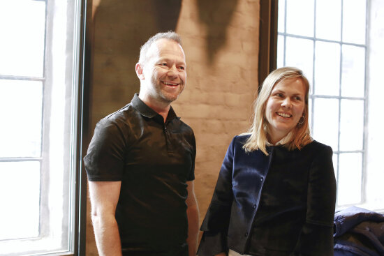 Gruppebilde av Bjarne Uldal fra Nordic Edge Expo og Malin Kock Hansen fra DOGA.